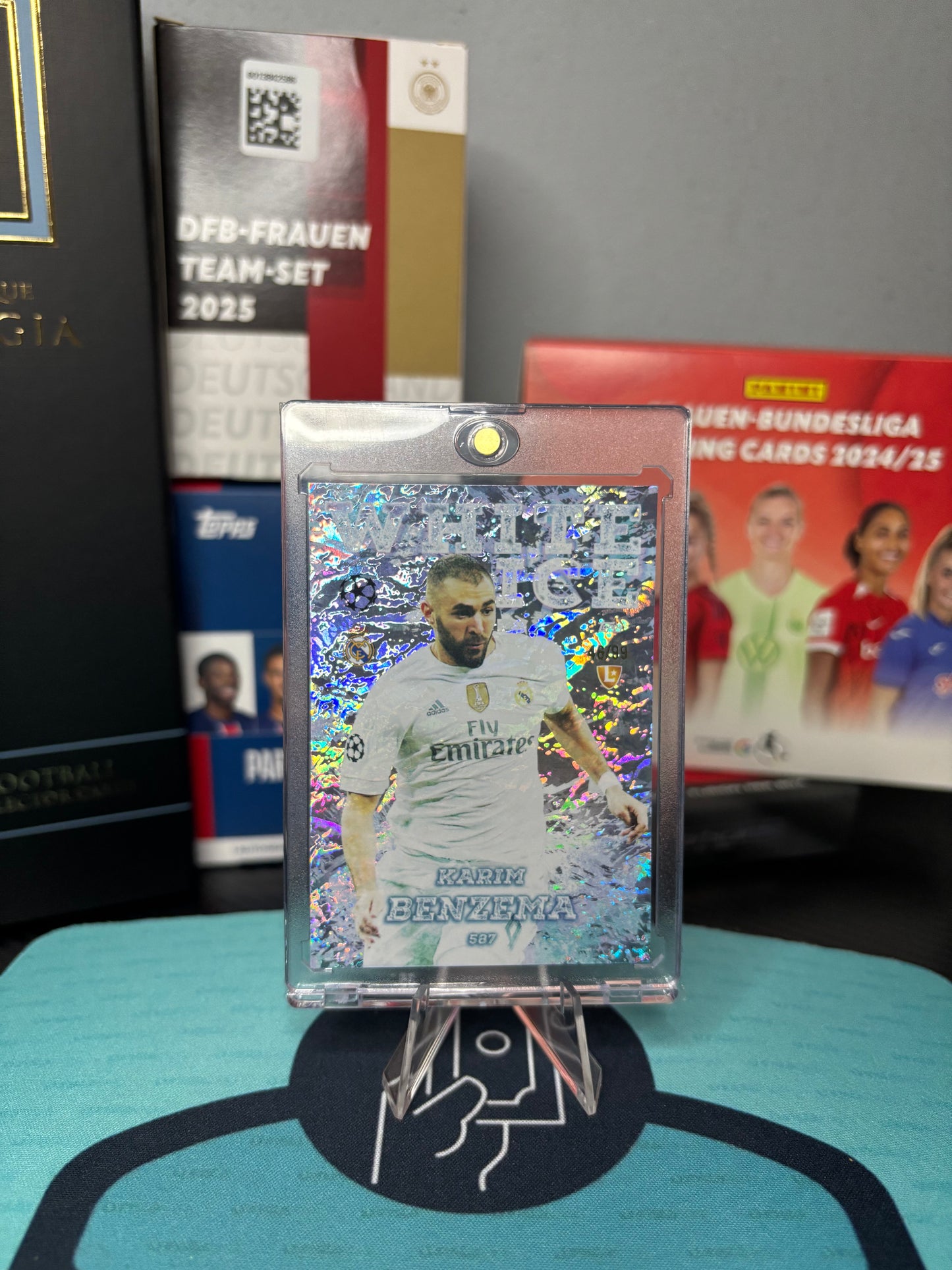 Topps Total Football Karim Benzema